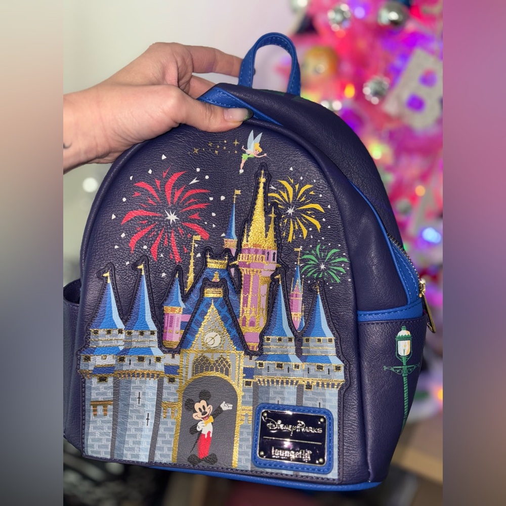 Disney Parks Magic Kingdom Loungefly 🎆